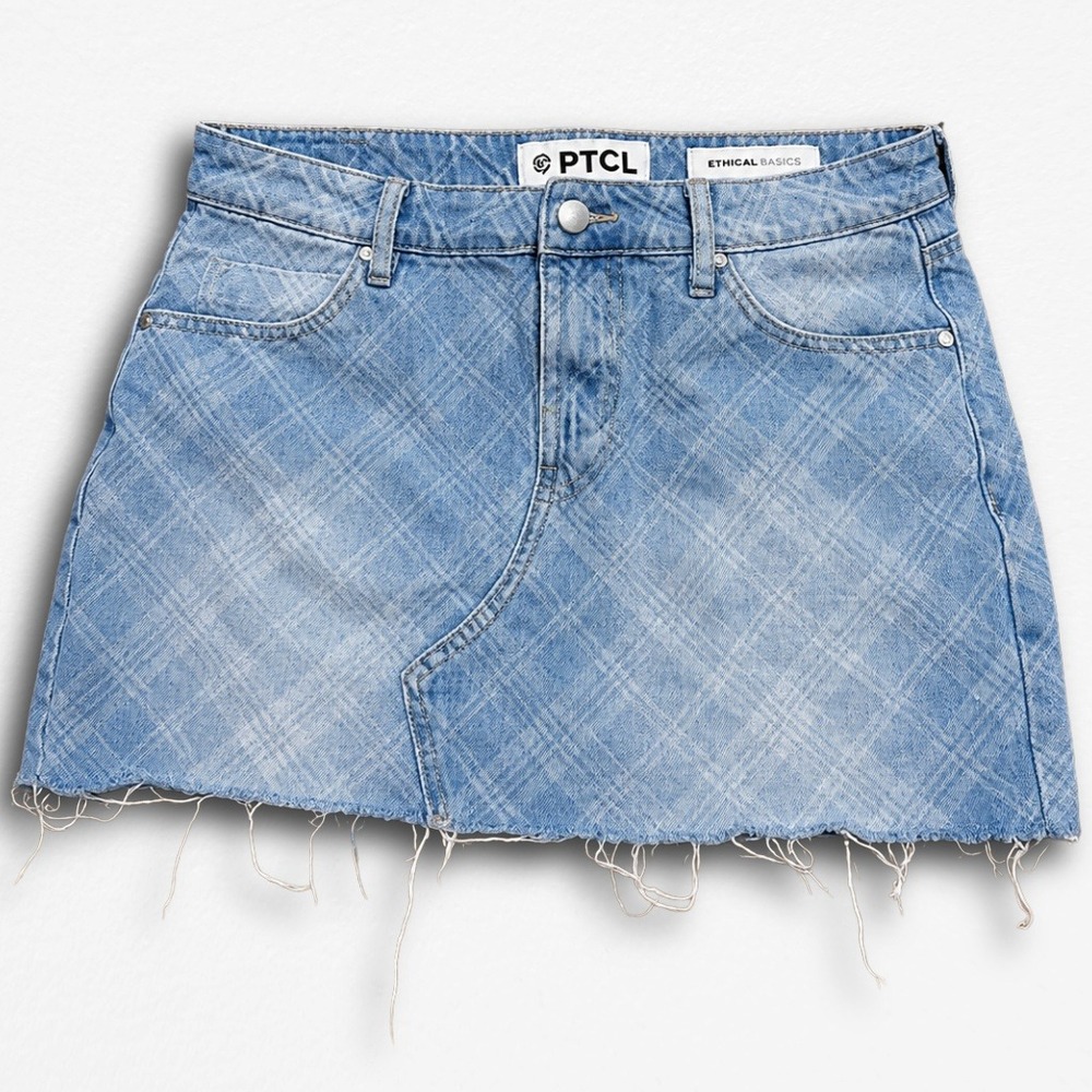 PTCL Ethikal Brand Blue Plaid Denim Mini Skirt Raw Hem Womens Size Small
